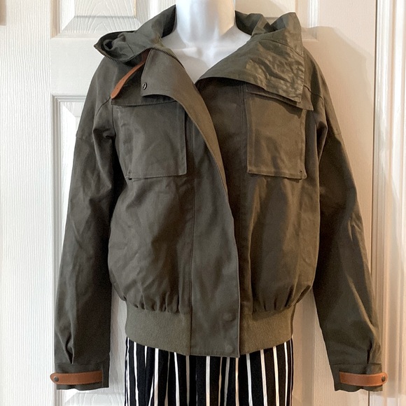 LACOSTE Women’s Hood Jacket Size S - Picture 1 of 6
